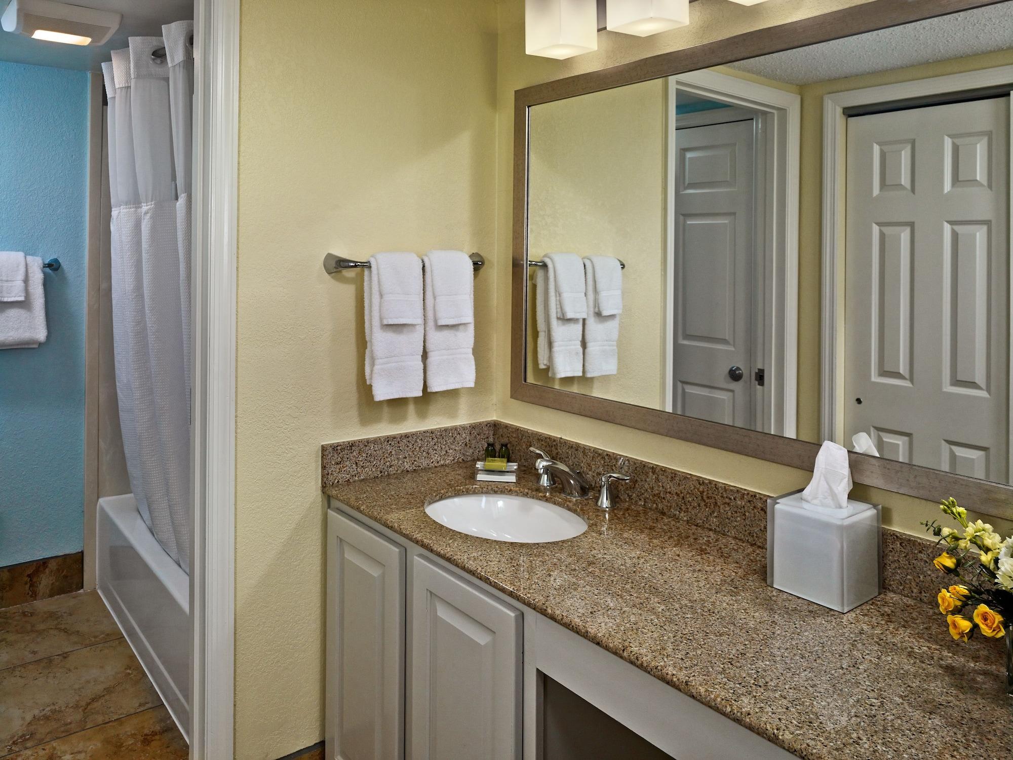 Sonesta Simply Suites Cleveland Airport Middleburg Heights Esterno foto