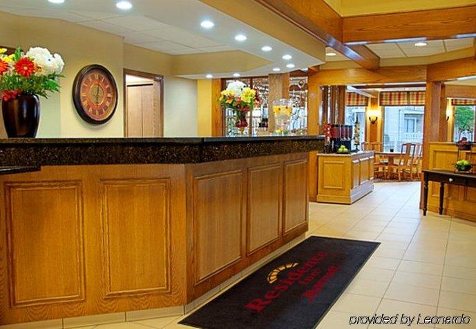 Sonesta Simply Suites Cleveland Airport Middleburg Heights Esterno foto